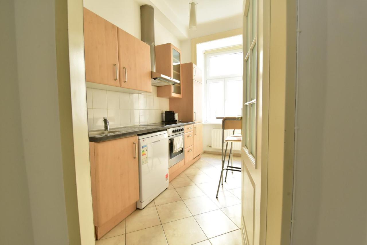 Appartement Universum 3 *
