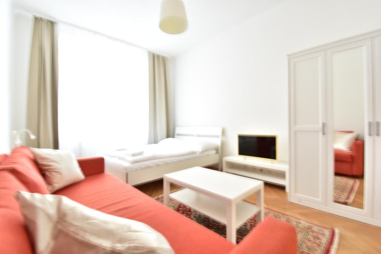 Appartement Universum 3 *